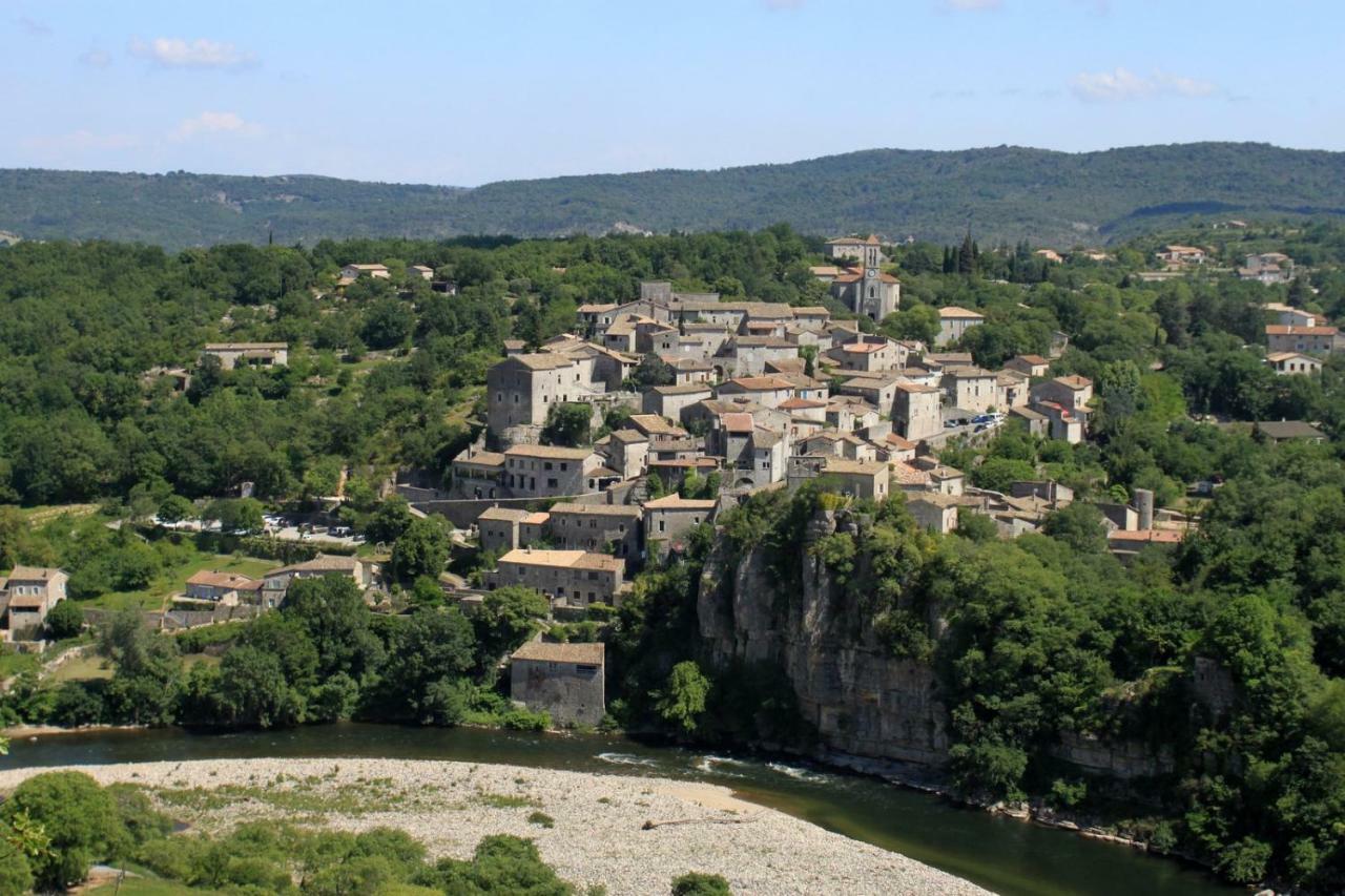 Mas Des Falaises Saint Alban Auriolles Zewnętrze zdjęcie